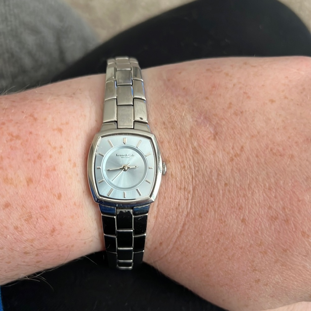 Kenneth Cole light blue stainless steel watch, quartz. Pre owned